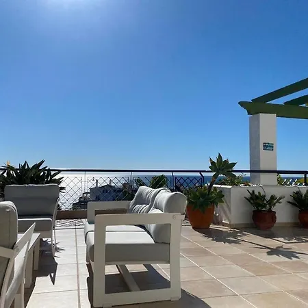 Frontline Penthouse In Mi Capricho *