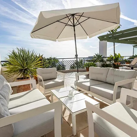 Apartment Frontline Penthouse In Mi Capricho Sitio de Calahonda