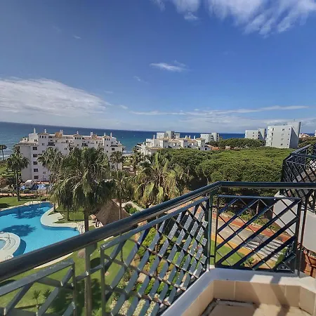 Апартаменты Frontline Penthouse In Mi Capricho Ситио-де-Калаонда