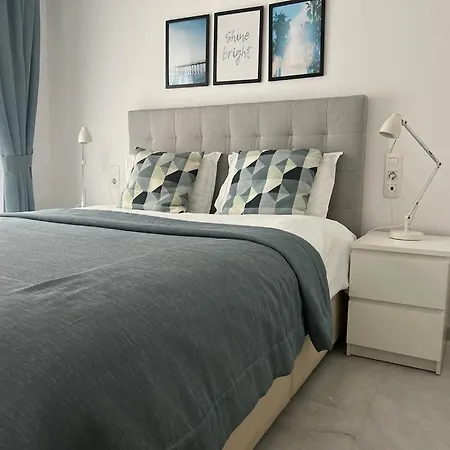 Frontline Penthouse In Mi Capricho *